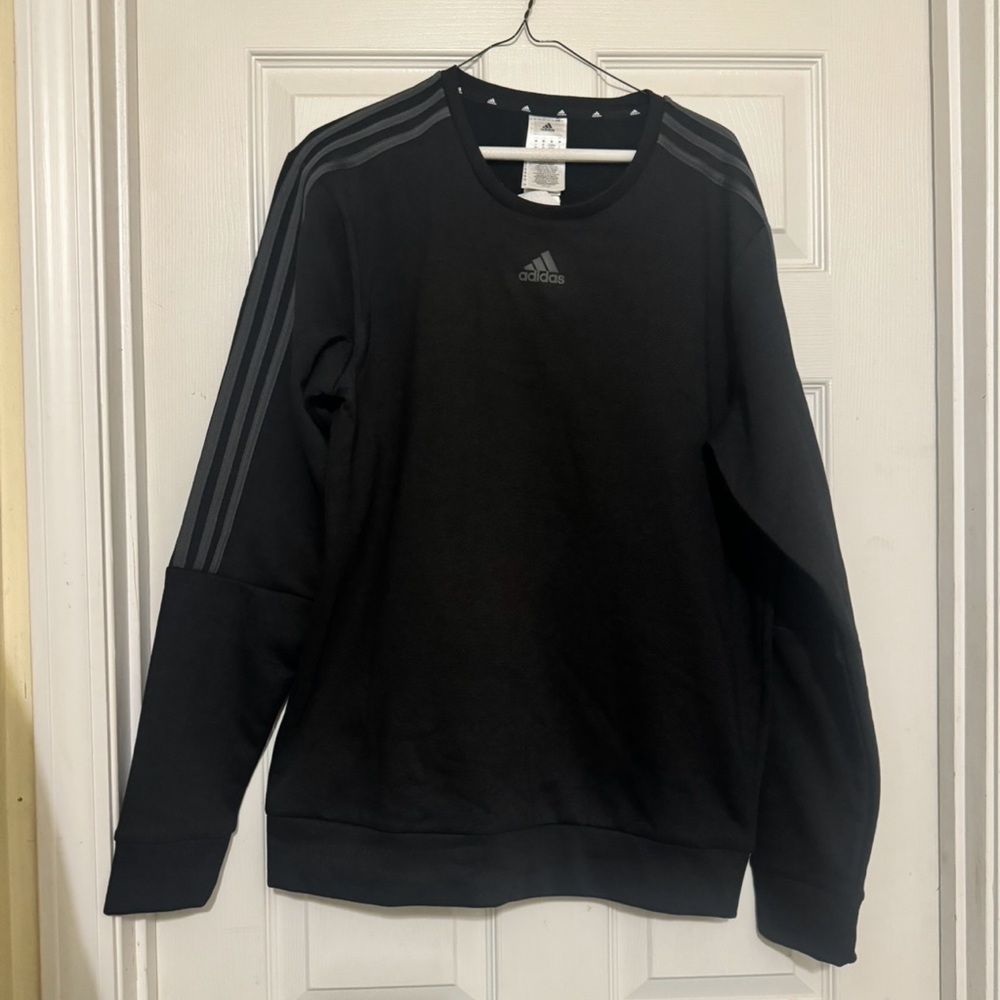 Adidas Sweatshirt